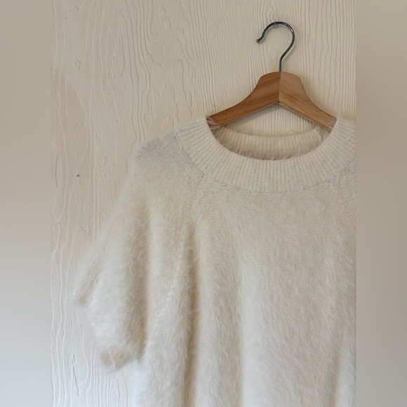 Anthropologie Pilcro Plush Fuzzy Warm White Eyelash Baby Soft Knit Sweater Shirt - Picture 7 of 11